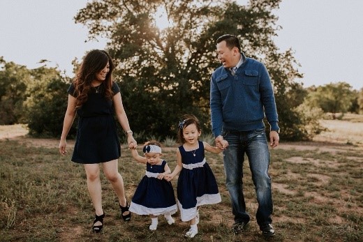Peter_Ong_2.jpg Peter Ong with Family - photo